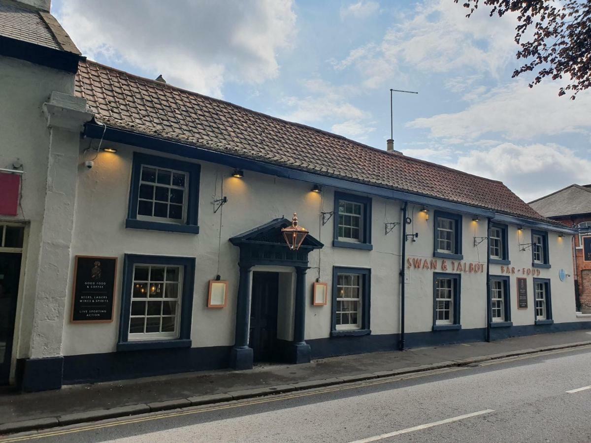 Swan & Talbot Inn Wetherby Eksteriør bilde