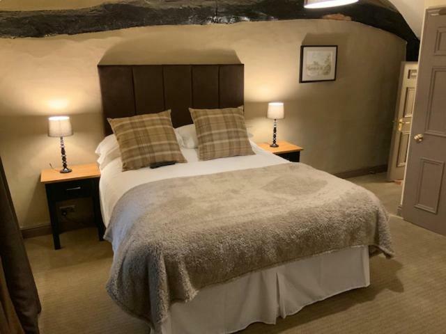 Swan & Talbot Inn Wetherby Eksteriør bilde
