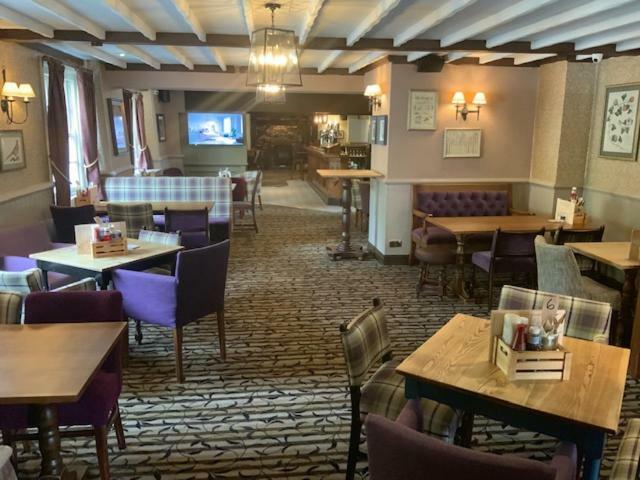 Swan & Talbot Inn Wetherby Eksteriør bilde